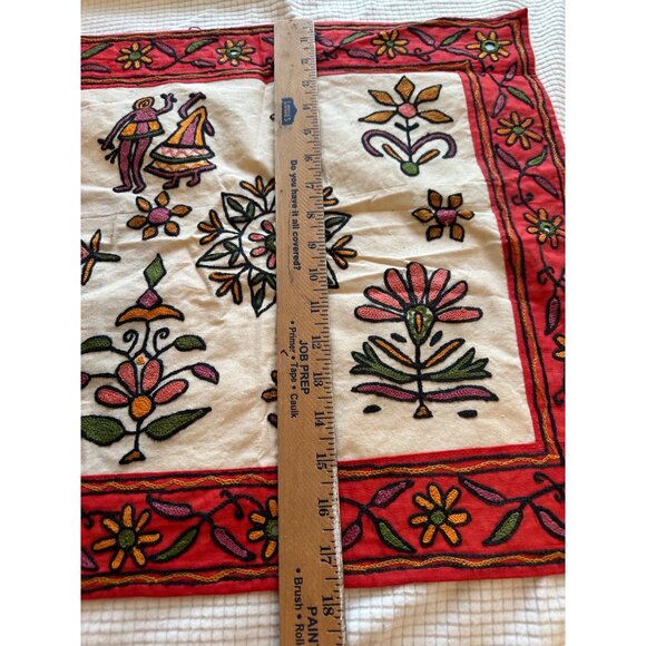 Indian Hand Embroidered Folk Art Floral Cotton Table Runner table top wall - Picture 9 of 15